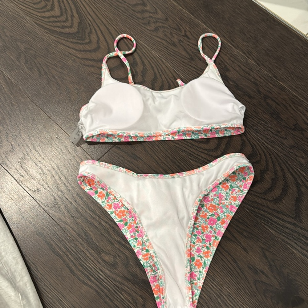 Floral Bikini Set - Picture 2 of 2